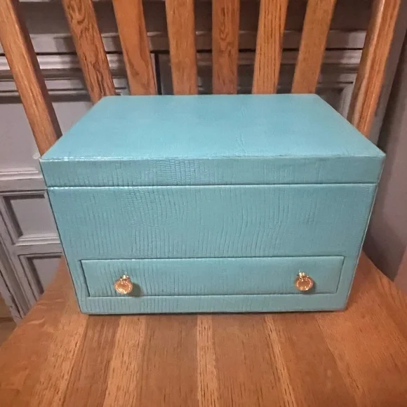 Very Rare Coach, Y2K Legacy Seafoam Blue Jewelry Box with 🪞 - Picture 6 of 14